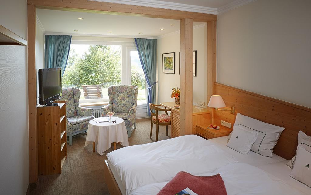 Waldhaus Ohlenbach Hotell Schmallenberg Rom bilde